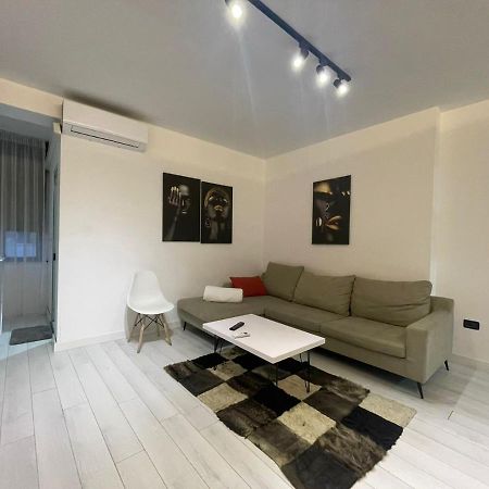 Your Apartment Tirana City Centre Esterno foto